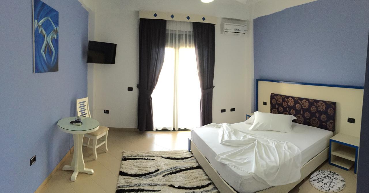 Hotel Siklad Lezha Kültér fotó